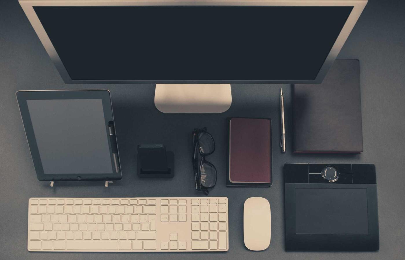 Organised professional workspace